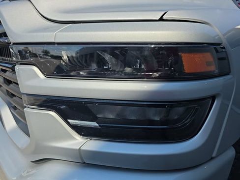 Used 2026 RAM 2500 Big Horn AWD/4WD image 32