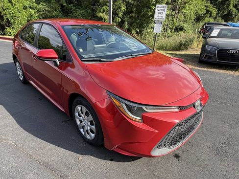 Used 2020 Toyota Corolla LE FWD image 7
