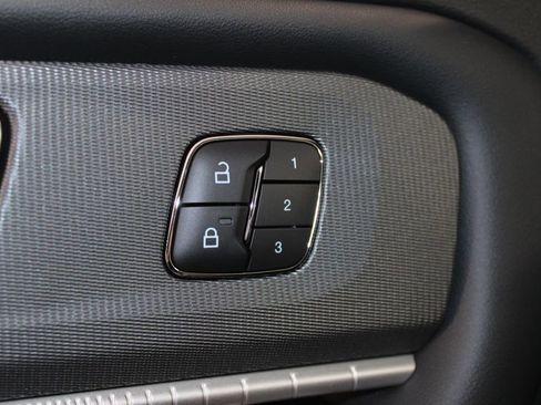 New 2026 Ford Explorer ST-Line w/ ST-Line Street Pack image 40