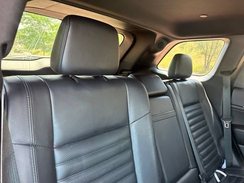 Used 2018 Jeep Grand Cherokee Limited AWD/4WD image 24