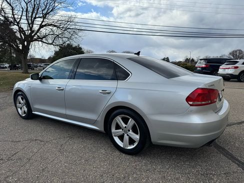 Used 2015 Volkswagen Passat 1.8T Limited Edition image 6