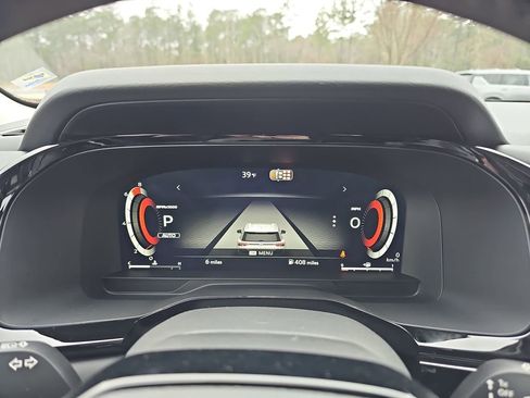 New 2026 Nissan Pathfinder SL image 23