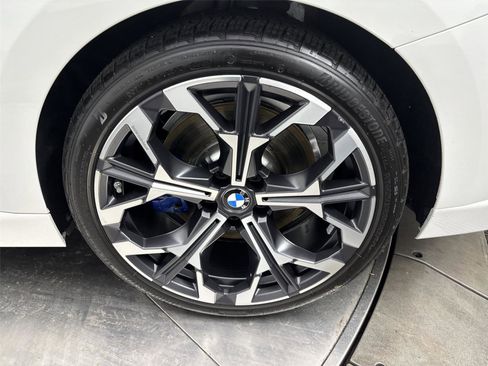 Used 2025 BMW M240i xDrive Coupe image 27