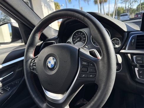 Used 2018 BMW 330i xDrive Wagon image 56