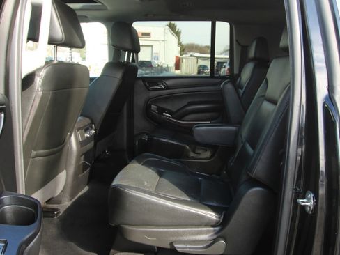 Used 2020 GMC Yukon XL SLT image 11