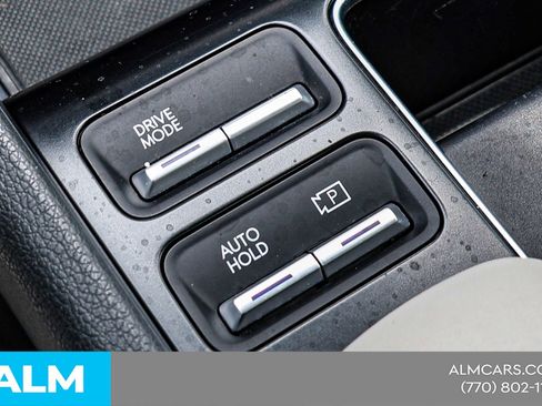 Used 2025 Hyundai Sonata SEL FWD image 34