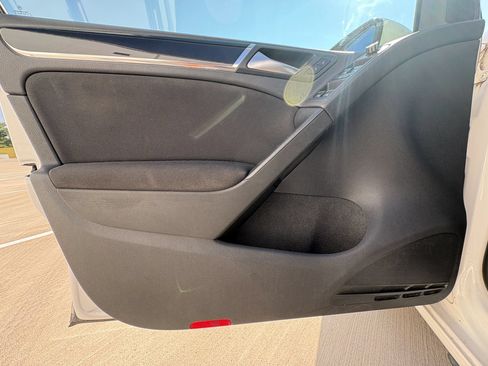Used 2012 Volkswagen GTI 4-Door FWD image 23