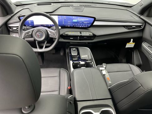 Used 2026 Buick Enclave Sport Touring w/ Power Package AWD/4WD image 4