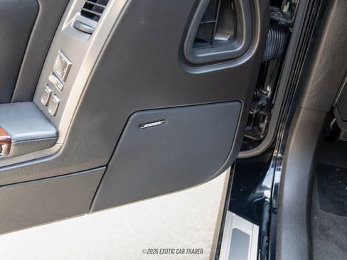 Used 2006 Cadillac XLR RWD image 32