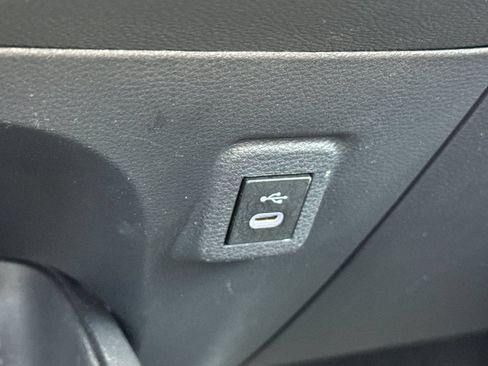 Used 2024 Toyota Corolla LE FWD image 30