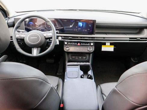 New 2026 Hyundai Tucson Limited FWD image 6