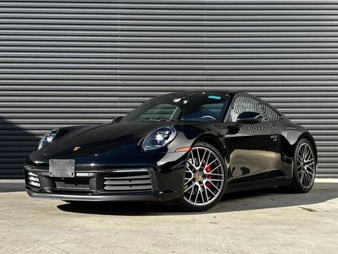 Certified 2024 Porsche 911 Carrera 4S image 1