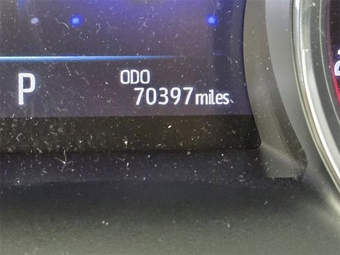 Used 2020 Toyota Camry XSE image 25