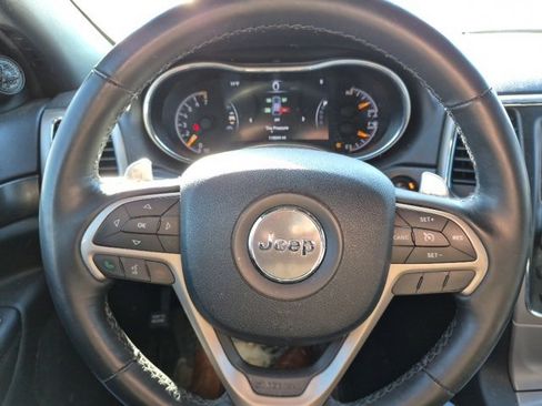 Used 2014 Jeep Grand Cherokee Laredo w/ All Weather Capability Group image 7