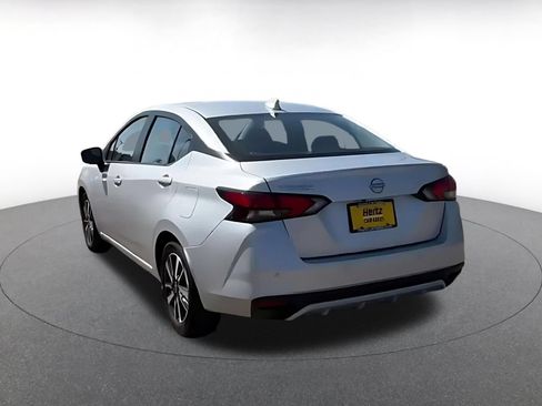 Used 2025 Nissan Versa SV FWD image 10