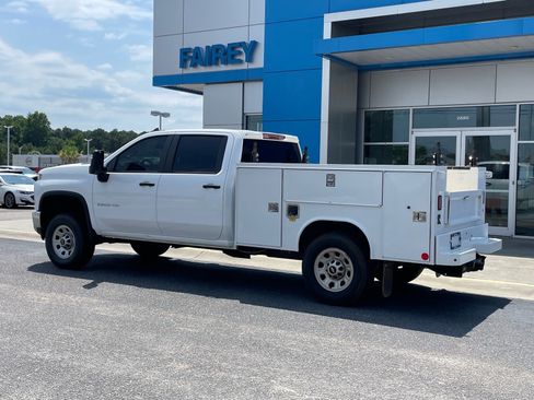 Used 2023 Chevrolet Silverado 3500 W/T w/ WT Convenience Package RWD image 3
