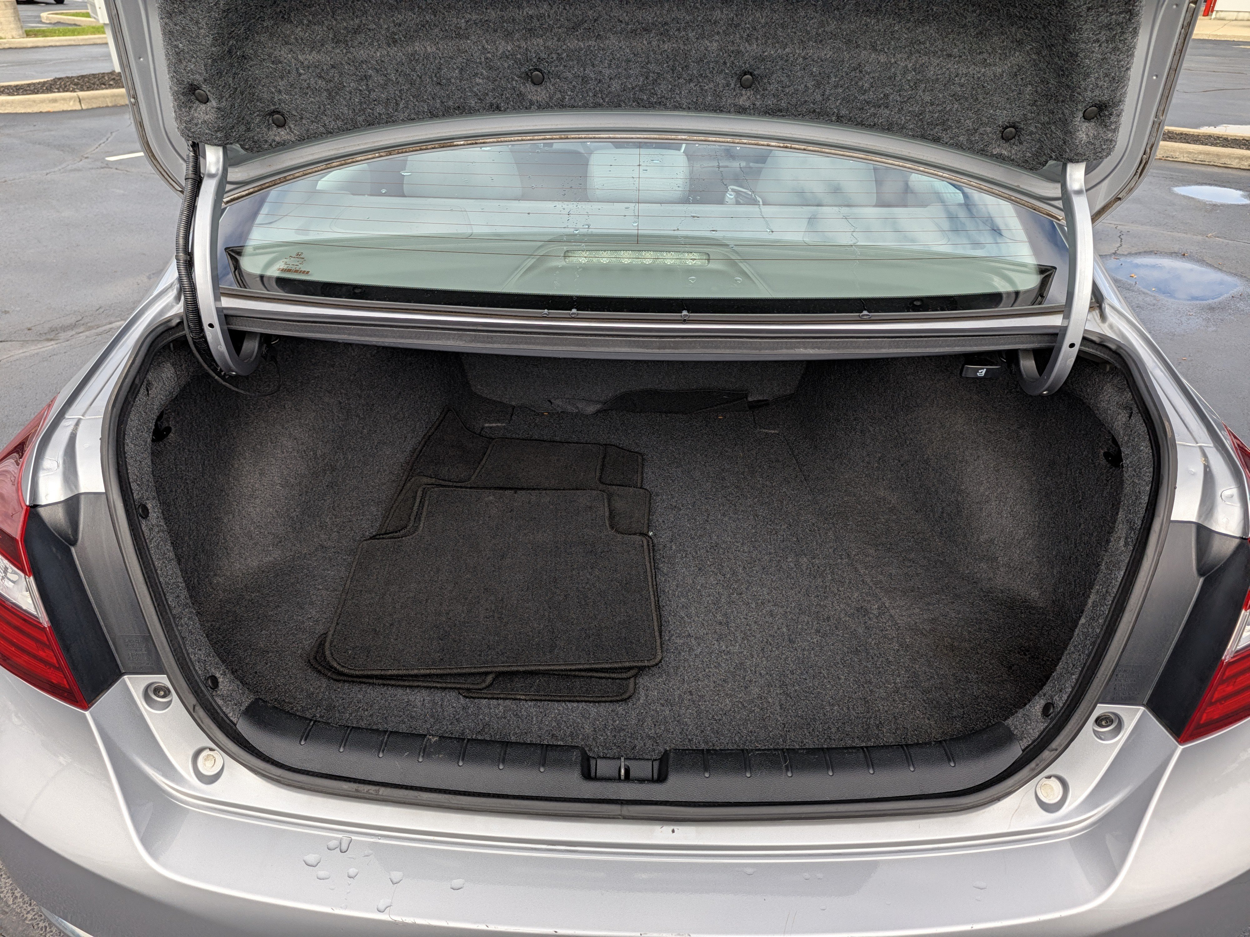 Used 2017 Honda Accord LX image 22