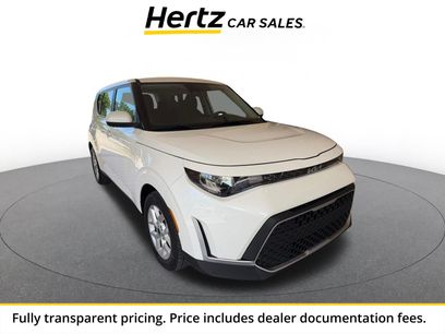Used 2025 Kia Soul LX w/ LX Technology Package