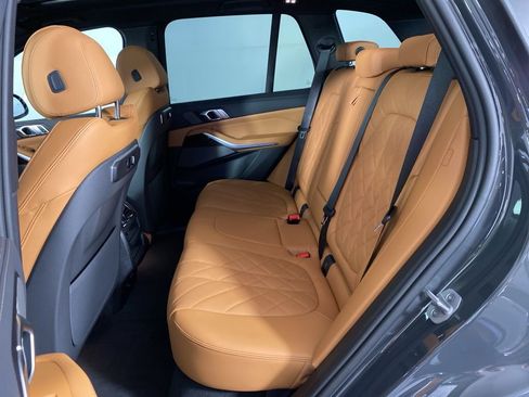 New 2026 BMW X5 xDrive50e image 25