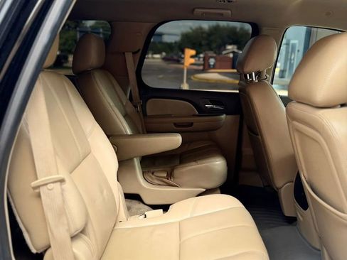 Used 2012 GMC Yukon SLT w/ SLT-2 Equipment Package RWD image 24