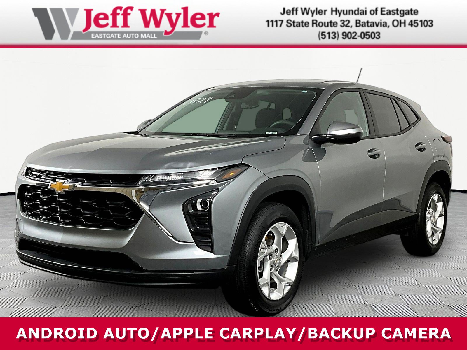 Used 2025 Chevrolet Trax LS w/ LS Convenience Package FWD image 1