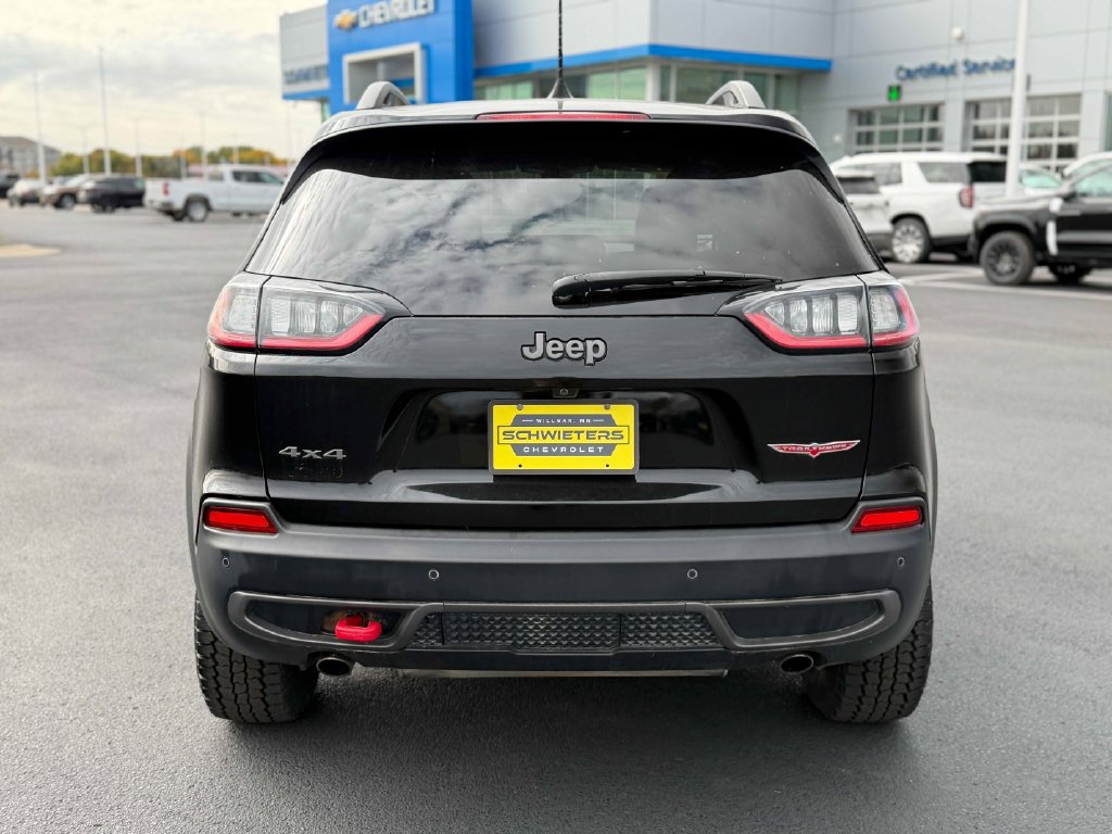 Used 2019 Jeep Cherokee Trailhawk w/ Cold Weather Group AWD/4WD image 8