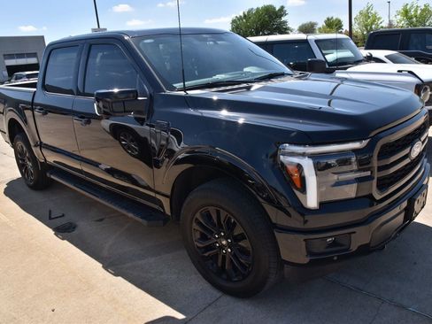 Used 2025 Ford F150 Lariat w/ Equipment Group 501A Mid image 4