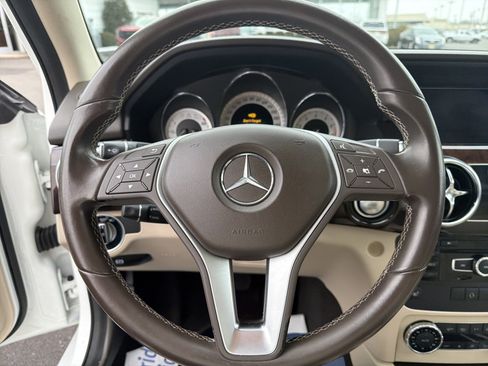 Used 2014 Mercedes-Benz GLK 350 4MATIC image 10
