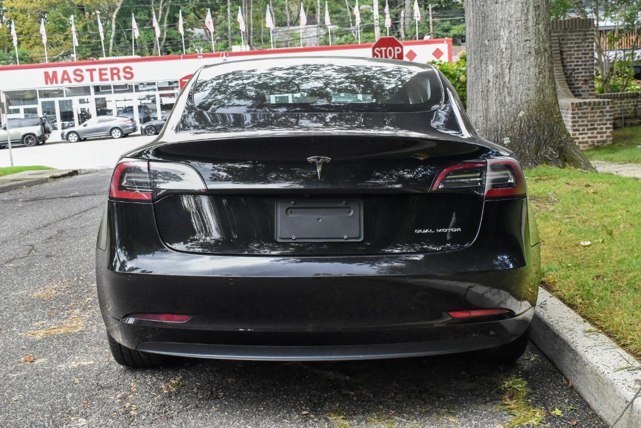 Used 2022 Tesla Model 3 Long Range AWD/4WD image 6