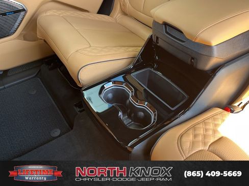 New 2026 Jeep Grand Cherokee L Summit AWD/4WD image 20