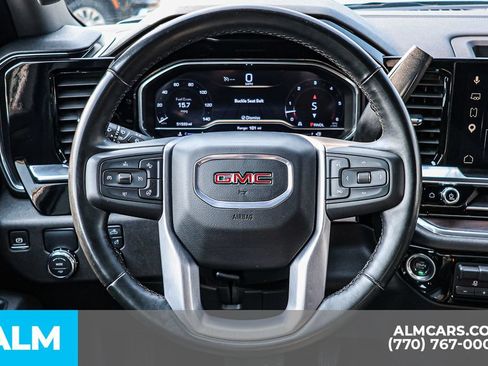 Used 2025 GMC Sierra 1500 SLT RWD image 30