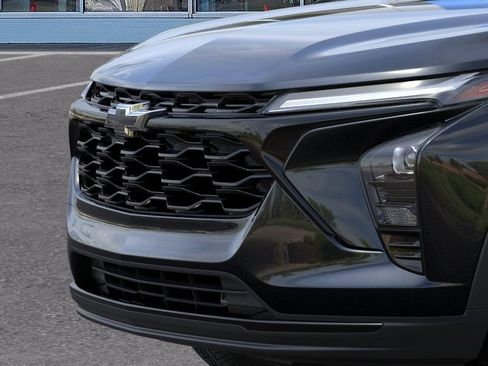 New 2026 Chevrolet Trax LT w/ Midnight Edition FWD image 13