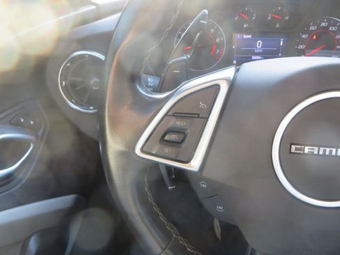 Used 2021 Chevrolet Camaro LT image 12