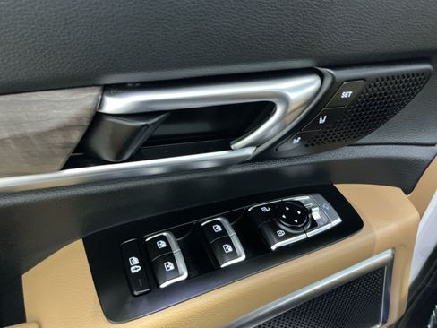 Used 2021 Kia Telluride SX w/ Towing Package FWD image 16