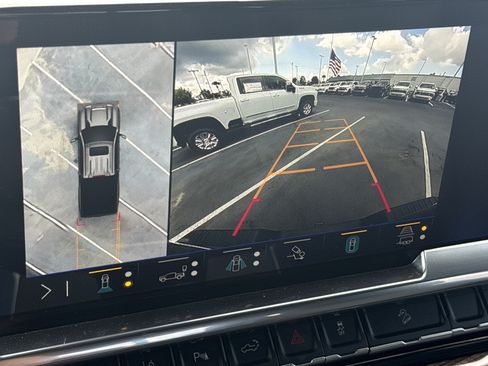Used 2025 Chevrolet Silverado 2500 LT w/ Trail Boss Package AWD/4WD image 25