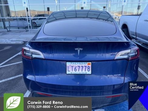 Used 2023 Tesla Model Y Performance image 5