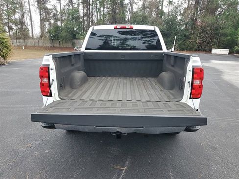 Used 2018 Chevrolet Silverado 1500 LT w/ All Star Edition image 8