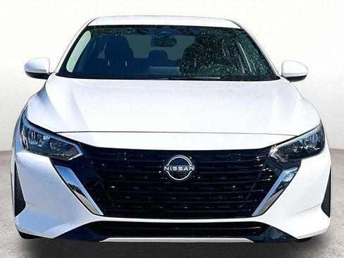 Used 2025 Nissan Sentra SV FWD image 4