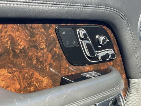 Used 2022 Land Rover Range Rover Westminster Edition image 19