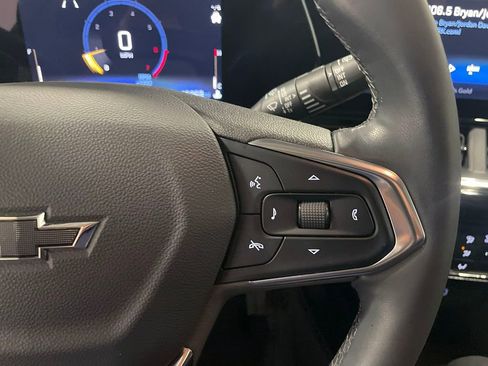 Used 2025 Chevrolet Trax ACTIV w/ Driver Confidence Package image 35