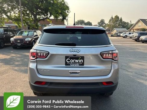 Used 2020 Jeep Compass Sport AWD/4WD image 6