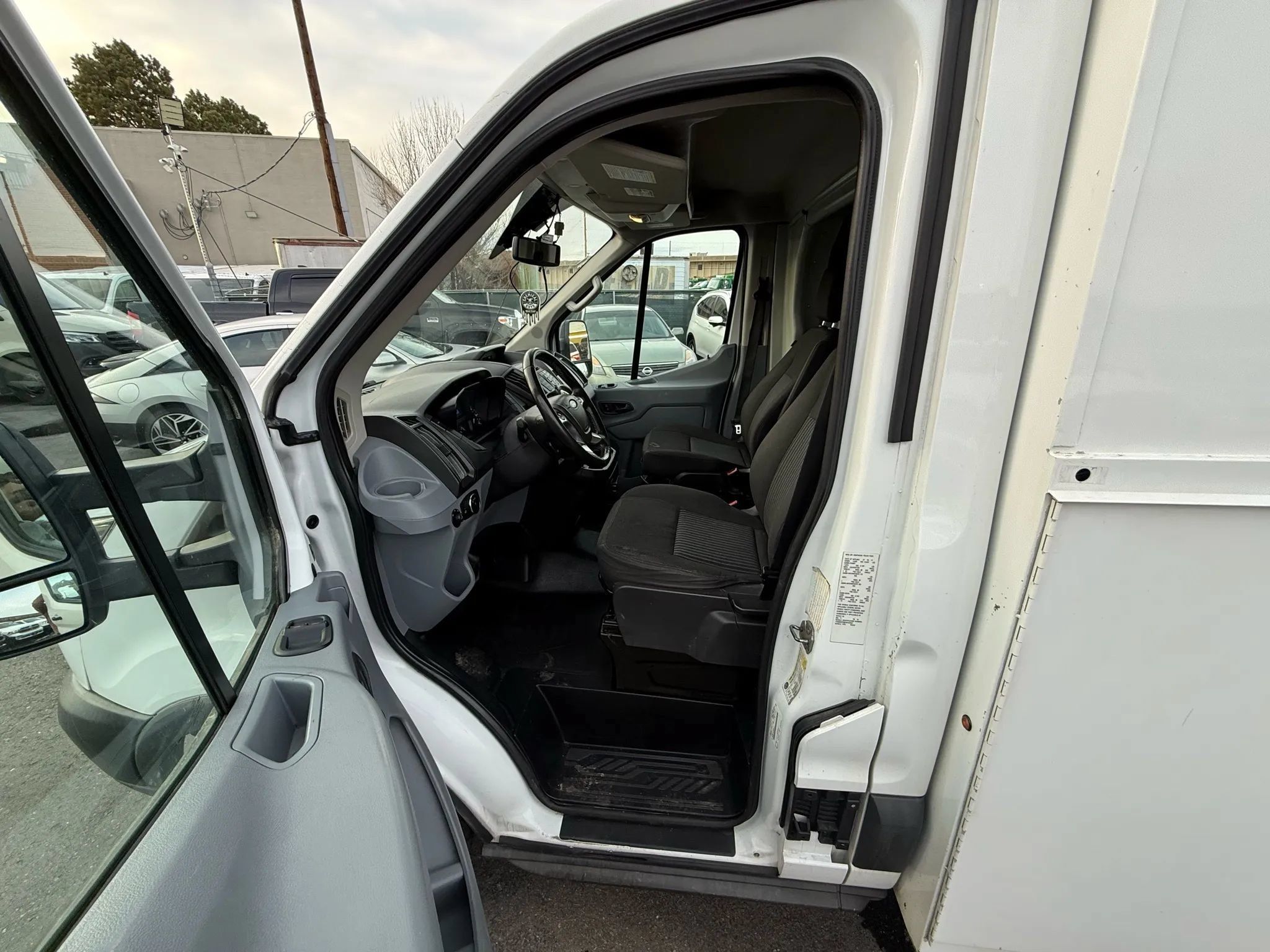 Used 2017 Ford Transit 350 138 w/ Interior Upgrade Package RWD image 25