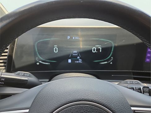 Used 2023 Kia Sportage EX FWD image 23
