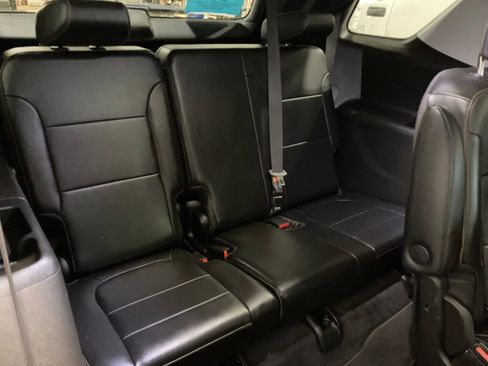Used 2018 Chevrolet Traverse Premier image 9