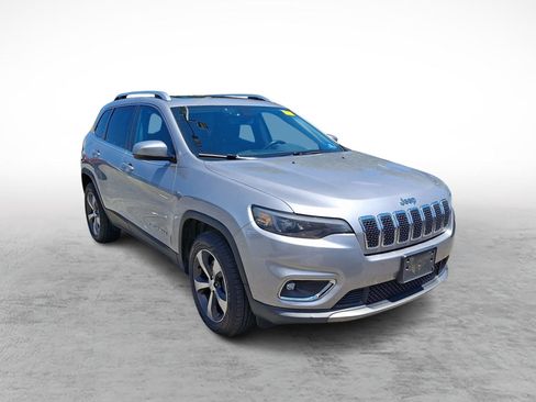 Used 2019 Jeep Cherokee Limited AWD/4WD image 2
