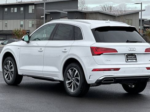 Certified 2025 Audi Q5 2.0T Premium image 5