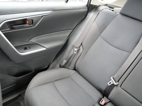 Used 2023 Toyota RAV4 LE image 12