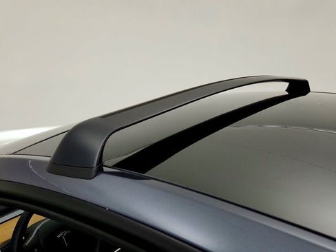Used 2023 Tesla Model Y Long Range AWD/4WD image 10