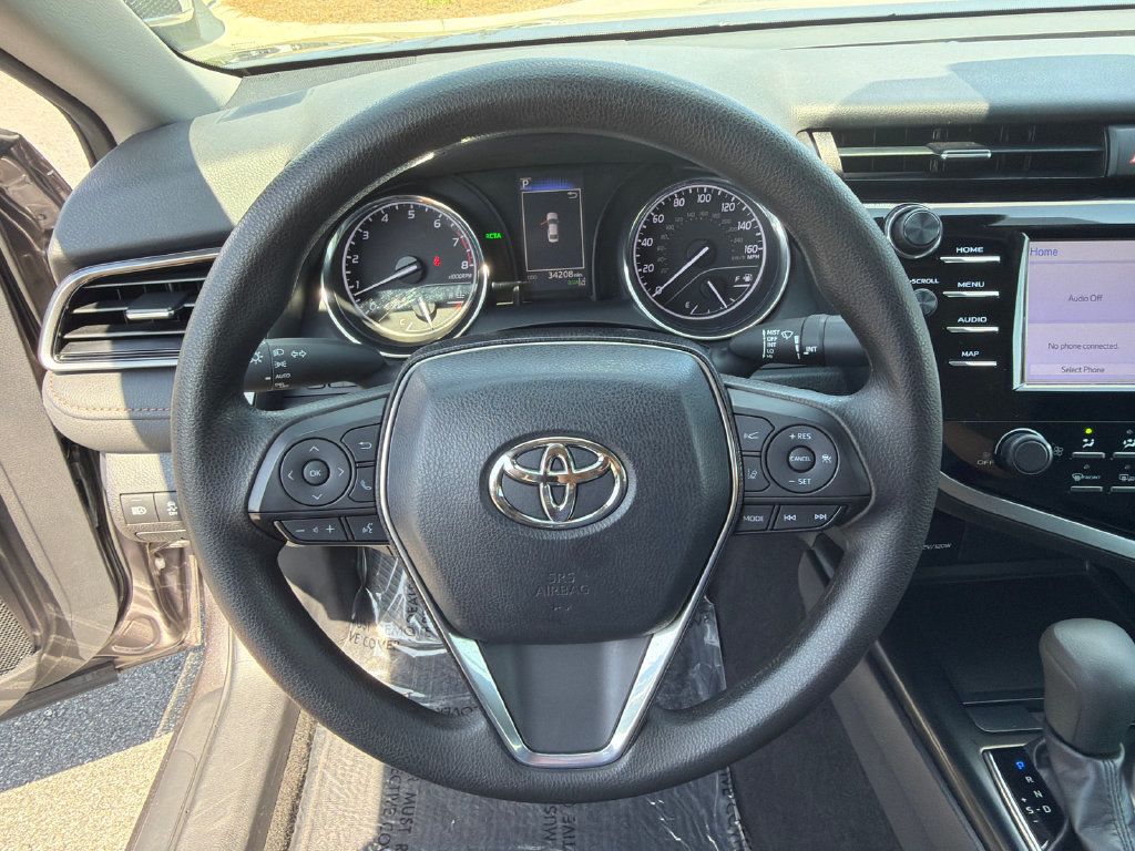 Used 2019 Toyota Camry LE w/ Convenience Package FWD image 25