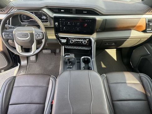 Used 2025 GMC Sierra 1500 Denali w/ Denali Reserve Package AWD/4WD image 21